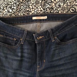Levi jeans
